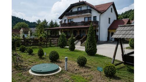 Autorizație de mediu pentru pensiune, hotel sau casă de vacanță: când este obligatorie și ce acte sunt necesare