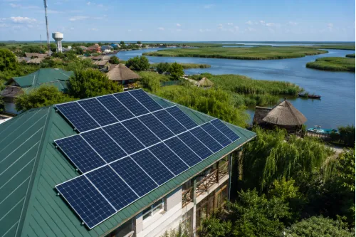 Se pot amplasa panouri fotovoltaice în Rezervația Biosferei Delta Dunării?